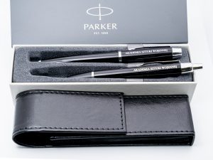 Elegant writing set leather pouch (Parker)